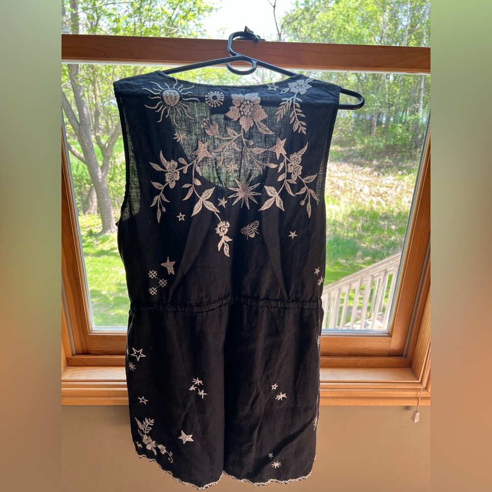 Johnny Was Embroidered Black Mia Sleeveless Linen Romper - Picture 9 of 11